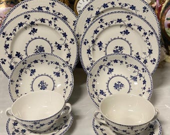 Een vintage Yorktown-dinerset voor 2 personen