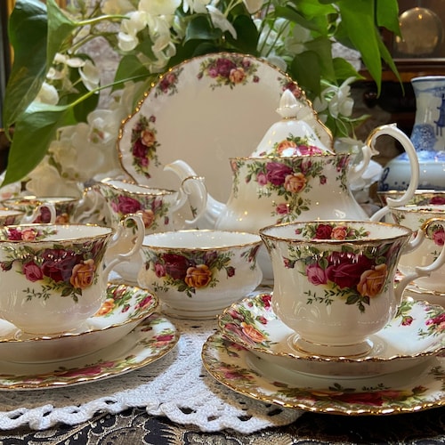 Royal Albert Old Country Roses Tea Set - Etsy