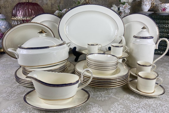 Vintage Minton St James Dinner Set - Etsy
