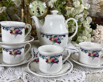 Zestaw do herbaty Royal Doulton Autumn's Glory w stylu vintage