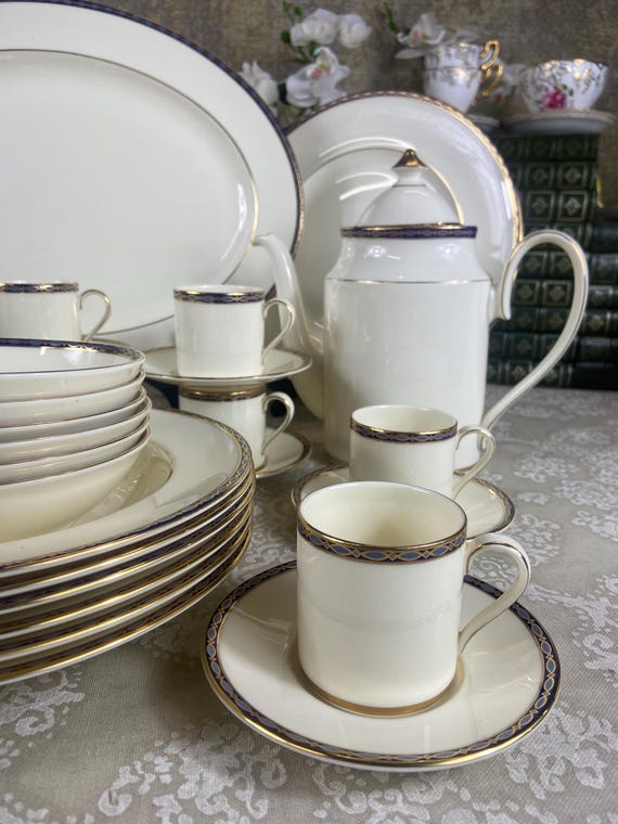 Vintage Minton St James Dinner Set - Etsy