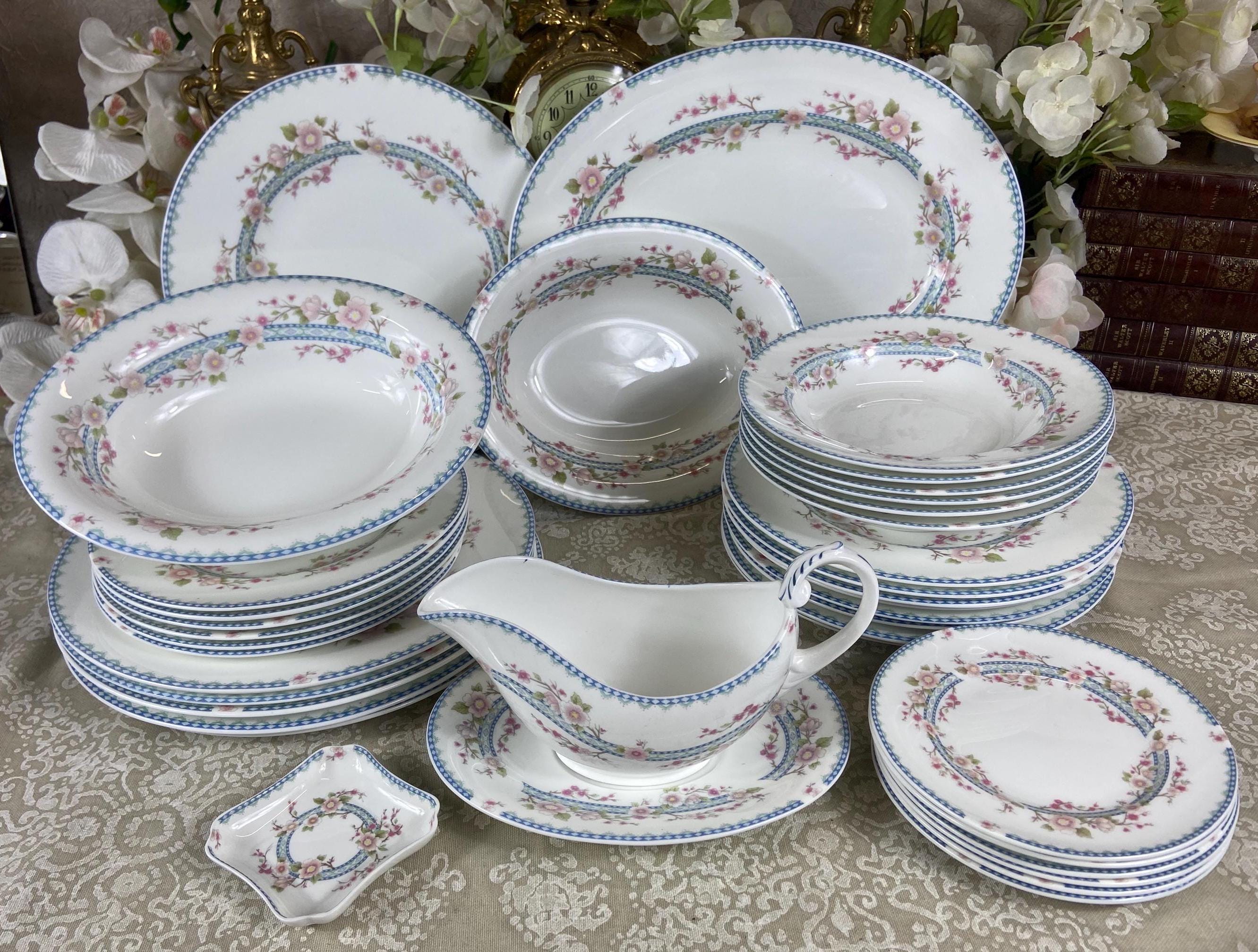青と白の花柄陶磁器食器セット コールポート　COALPORT ヴィンテージ Coalport geneva - Etsy 日本