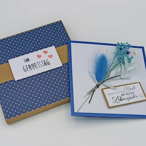 Gutscheingrußkarte mit Trockenblumen im Geschenkkarton-handgefertigt -individualisierbar
