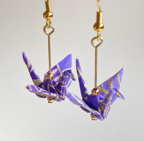 折り鶴ピアス（ライトパープル）、友禅和紙、18金 - Etsy 日本