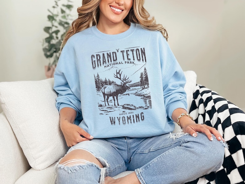 Grand Teton nationalpark-tröja, vintagevandring, grizzlybjörn, bergsbefolkningens Wyoming-berg, present till roadtrip, unisex bild 4