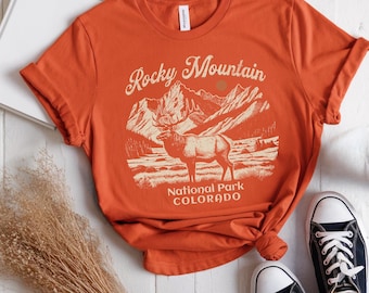 Vintage Rocky Mountain National Park Tshirt Retro Colorado Crewneck Pullover, 90s-Inspired National Park Gift, Mountain Adventure Gifts