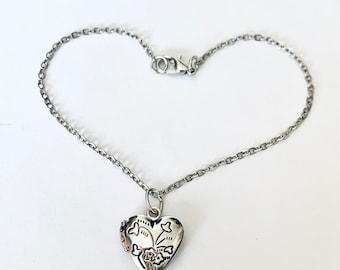 Heart Locket Necklace for 18 inch Doll such as American Girl Doll, Our Generation, My Life As Doll