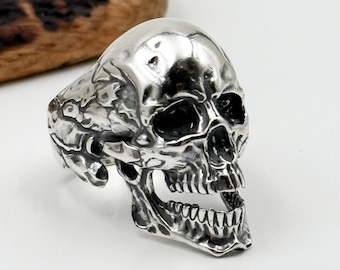 Handmade Sterling Silver Skull Ring: Gothic Biker Statement