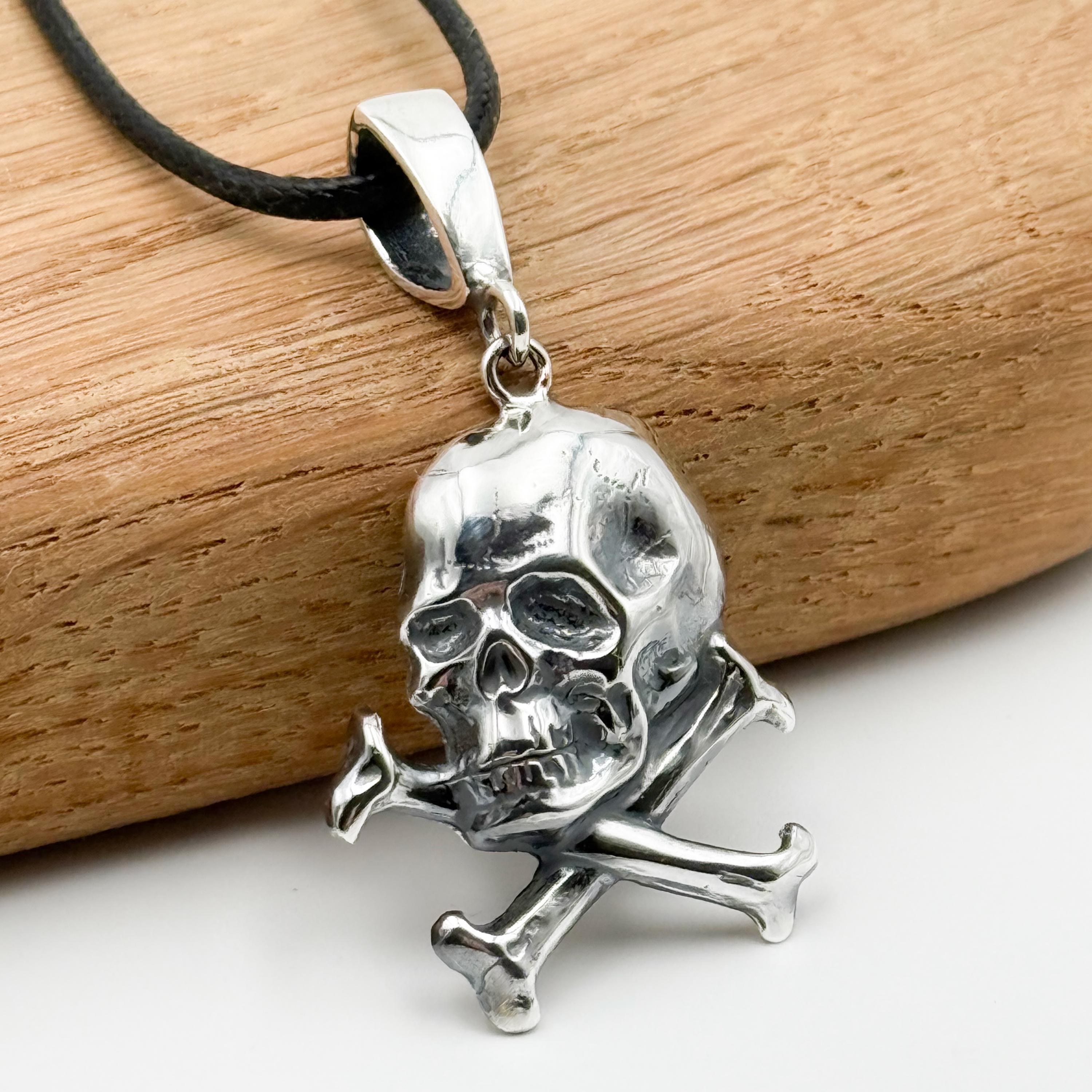 Skull dog pendant - Etsy 日本