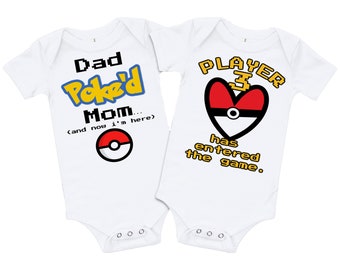 Set da gioco Giocatore 3 e papà hanno colpito la mamma Baby ONESIE ® di Gerber® Body Ottieni 2 e risparmia Divertente regalo per la doccia nerd Vestito da neonato nerd per bambini