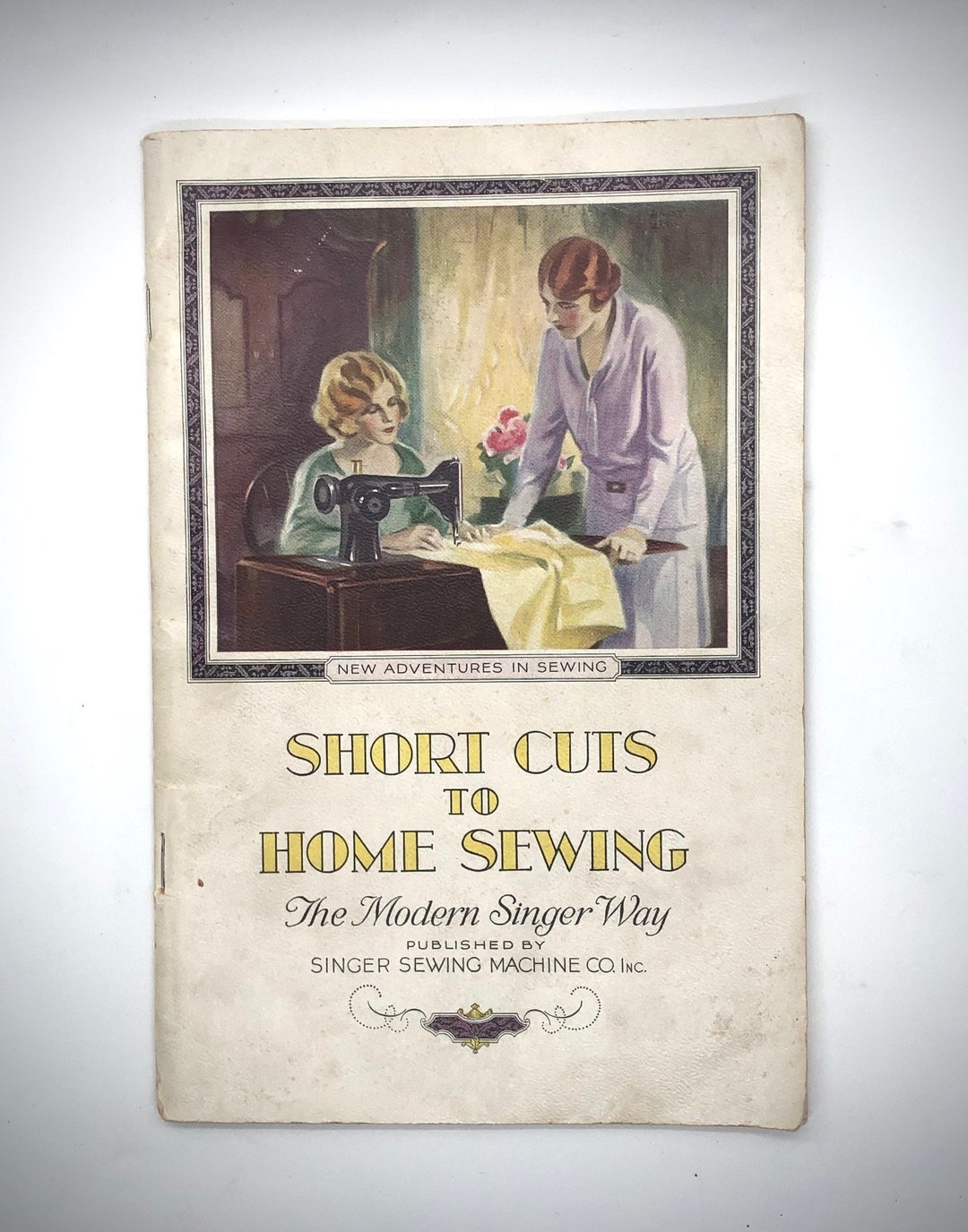 Singer Sewing Machine Instruction Booklet Vintage Collectible 1928
