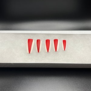 Customizable Faux Point Press On Nails
