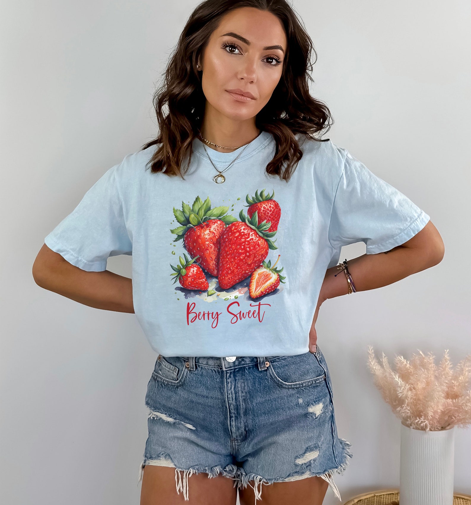 Women's shirt 38-   Strawberry printed organic cotton shirt in black