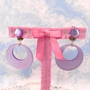Lila Lucite Ohrclips Ohrringe 1960s