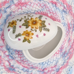 Precious Vintage Egg StashTrinket Box with Yellow Flowers and Pink Hearts