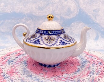 Lomonosov Vintage Porcelain Cobalt Blue & Gold Russian Teapot