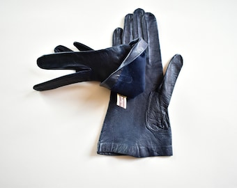 Blue leather gloves vintage 6.5 Milore