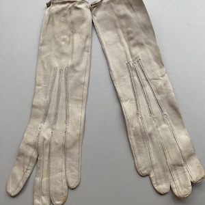 Harrods antique gloves small off white kid leather display prop collect new