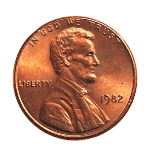 1982 small date Lincoln head copper penny. naturally toned. Uncirculated.
