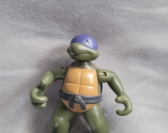 Vintage TMNT 2004 Toy