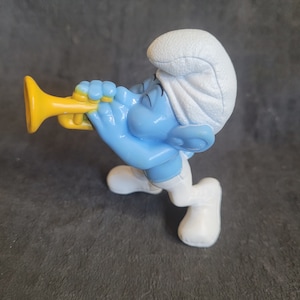 2013 Smurfs 2 Movie Harmony Smurf McDonald&#39;s Happy Meal Toy #11 - USED 1 pc