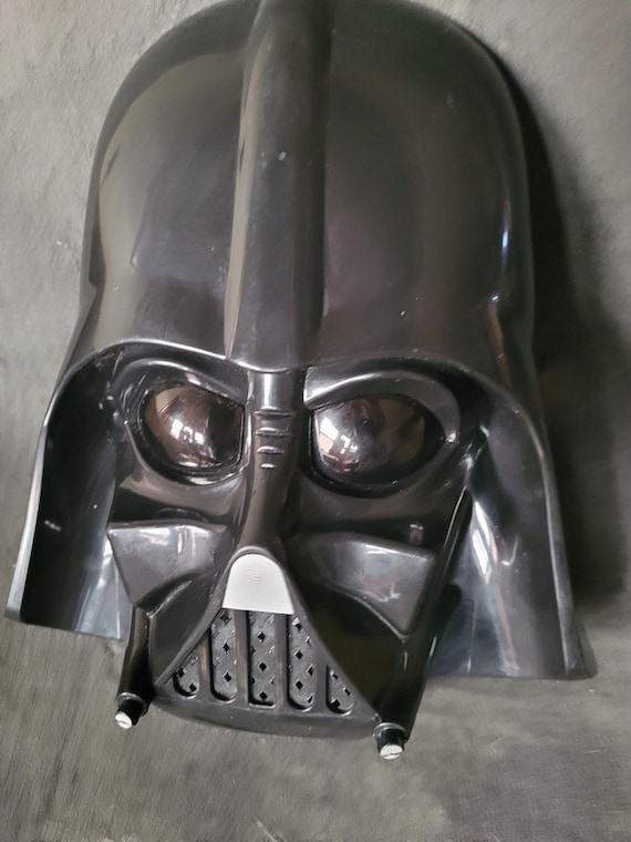Vintage Star Wars Kids Darth Vader Hard Plastic Costume Face Mask