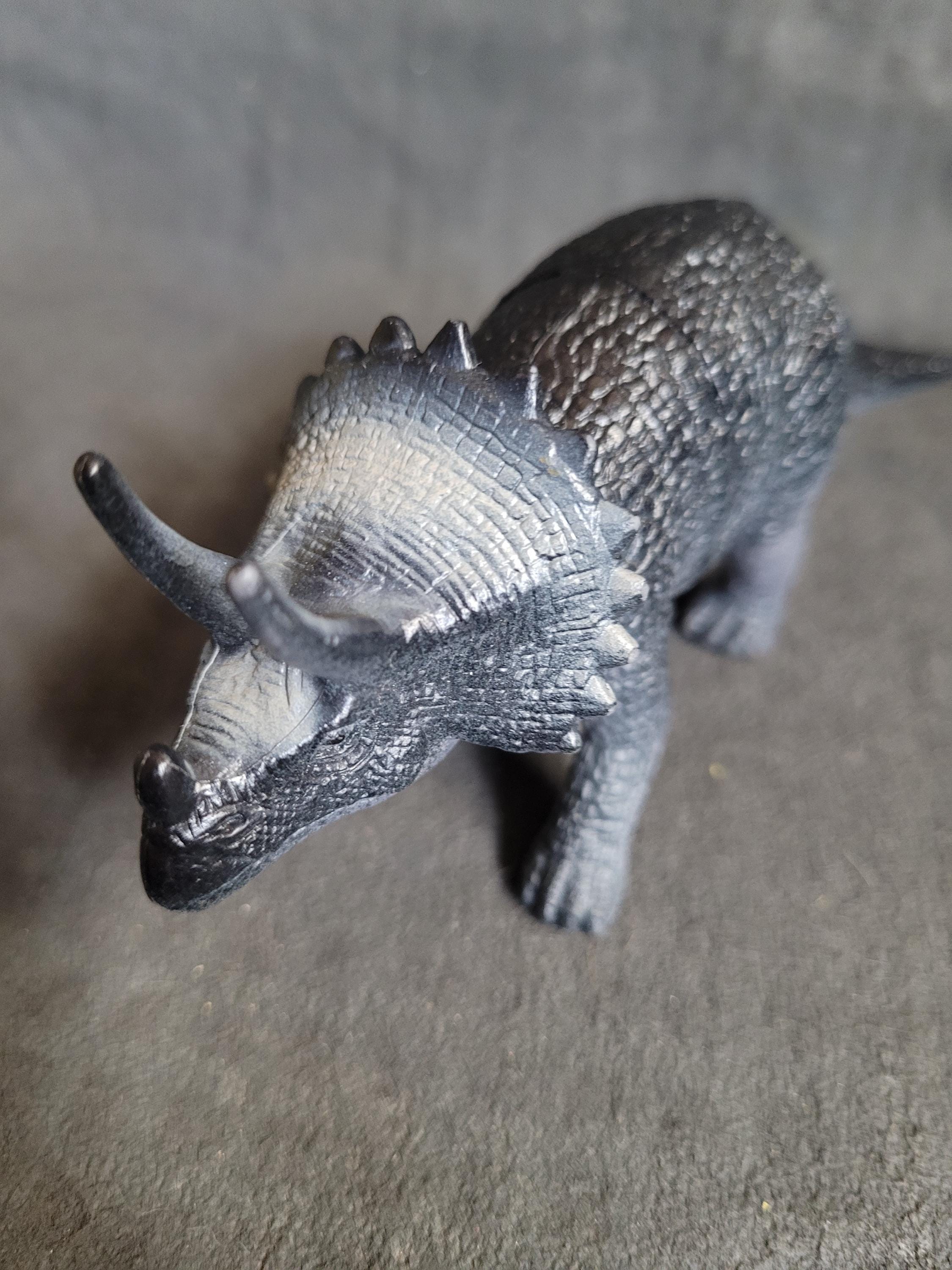 TRICERATOPS 15TH ANNIVERSARY SHOW at 日比谷 Amazon.co.jp: TRICERATOPS “GOING TO THE MOON