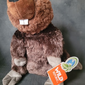 Wild Republic Beaver Plush, Stuffed Animal, Plush Toy, Gifts for Kids, Cuddlekins 8 Inches with Tags