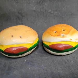 Vintage Hamburger Salt and Pepper Shakers Excellent condition