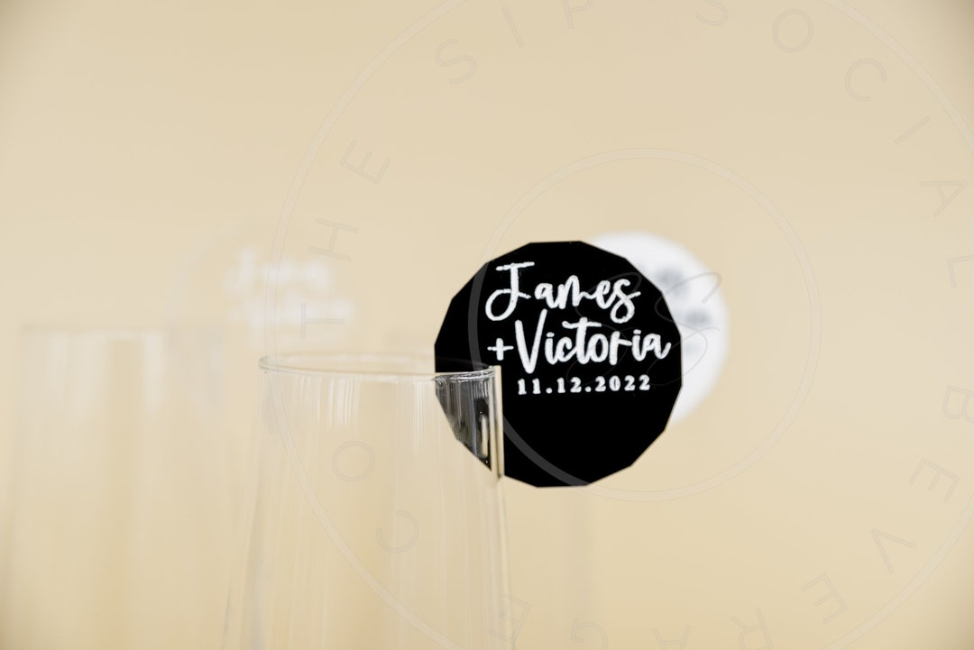 Champagne Drink Tag Names and Date Round Edge Cut Drink Tag Wine Drink