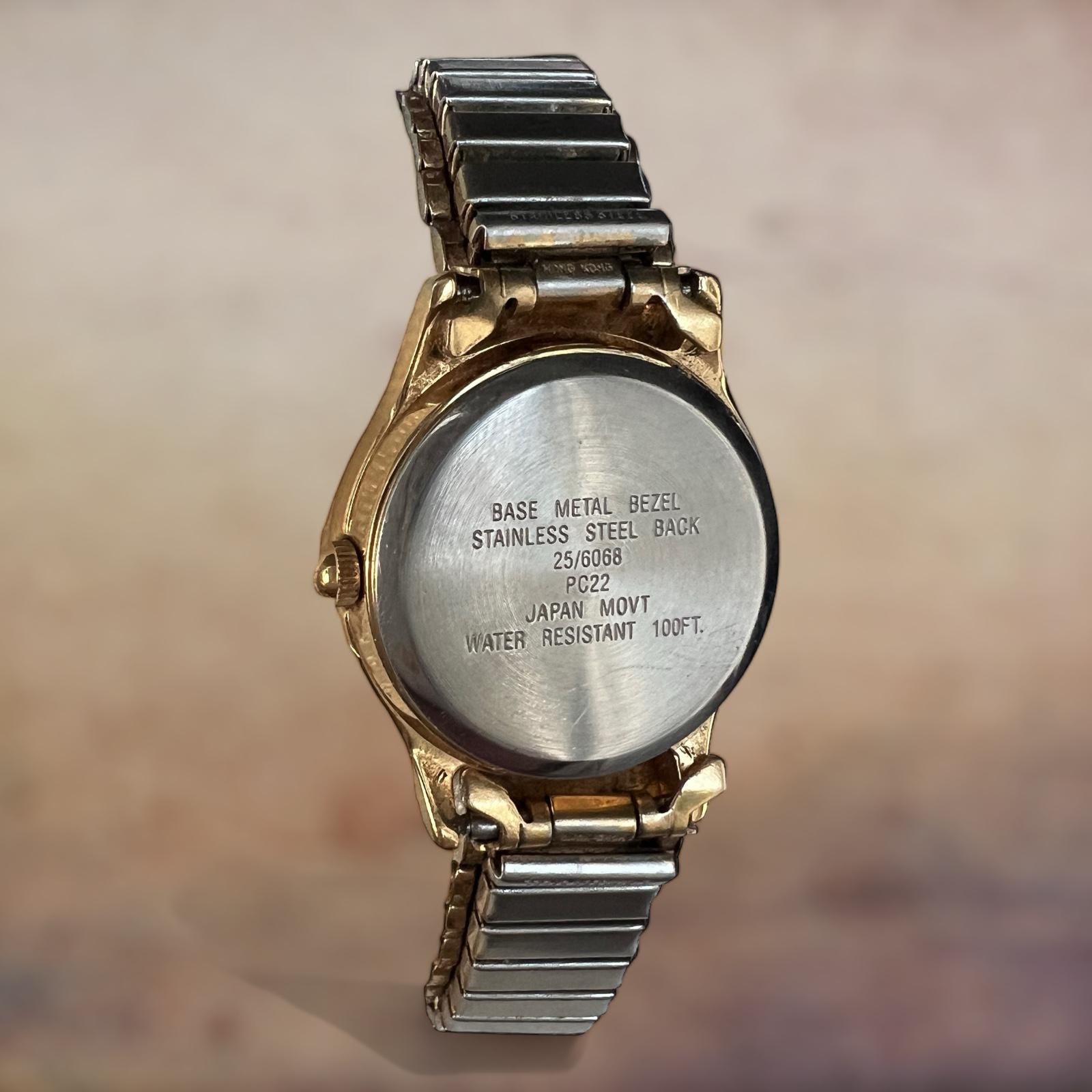 Rare vintage Armitron ladies reversible metal two tone watch NEW BATTERY Vintage Armitron Ladies Women main image 2