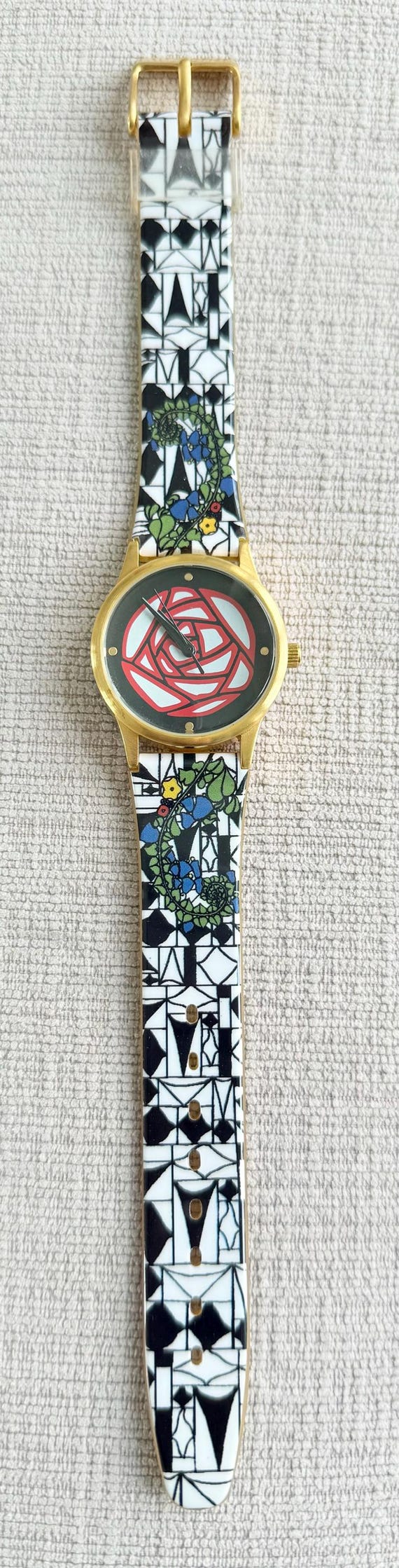 Metropolitan Museum Of Art MMA Women Gold Tone Bracelet Watch Quartz New Battery Metropolitan Museum of Art Watch Women 19mm Gold Tone  main image 4