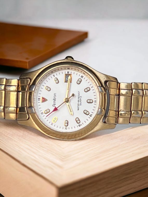 Vintage Armitron Ladies Women