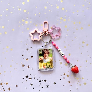 BTS Jin Star Keychain | BTS Army, Kpop, Bias, RM, Suga, Jhope, Jimin, V, Jungkook, Kpop Aesthetic