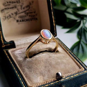 Vintage Solid 9ct Gold Opal Ring, STATEMENT Ring, Vintage 9ct Gold Opal Ring, Gold Opal Rings, [Ref00js2]