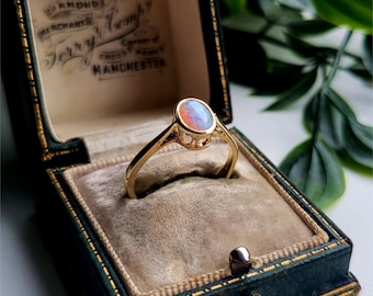 Vintage Solid 9ct Gold Opal Ring, STATEMENT Ring, Vintage 9ct Gold Opal Ring, Gold Opal Rings, [Ref00js2]