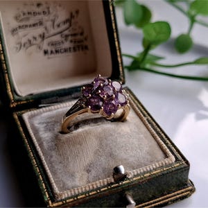 VERY PRETTY Vintage 9ct Gold Amethyst White Topaz Ring. 9ct Gold Amethyst Cluster Ring LAYAWAY And RESiZING Available! [Ref00a]