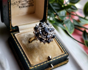 IMPRESSIVE 1980s Vintage 9ct Gold Sapphire Diamond Cluster Ring. Statement RiNG!! 12 Total Diamonds LAYAWAY AVAILABLE [js3]