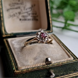 MINIMALIST Vintage 9ct Gold Ruby White Topaz Cluster Ring. RESiZING AVAILABLE  9ct Gold Ruby Ring Ref00k]