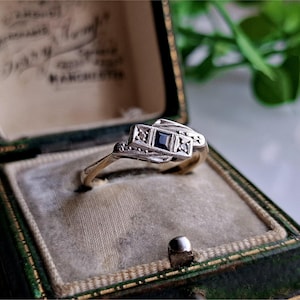 GENUINE Vintage 9ct Gold Sapphire Diamond Trilogy Ring. Gold Trilogy Ring LAYAWAY AVAILABLE [ref0p]
