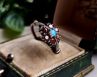 IMPRESSIVE Vintage Sterling Silver Opal Garnet Cluster Ring. RESIZING AVAILABLE Vintage Silver Ring. Vintage Silver Opal Ring  [Ref00]