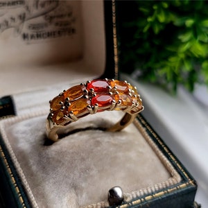 VERY UNUSUAL Vintage 9ct Gold Garnet Citrine Ring. RESIZING AVAiLABLE! Gold Garnet Ring. Vintage Citrine Ring [Ref00Q]