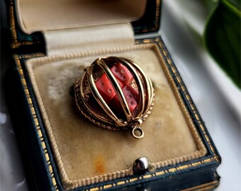 Vintage 9ct Gold Dice Charm, 9ct Gold Gambling Charm / Pendant (F)