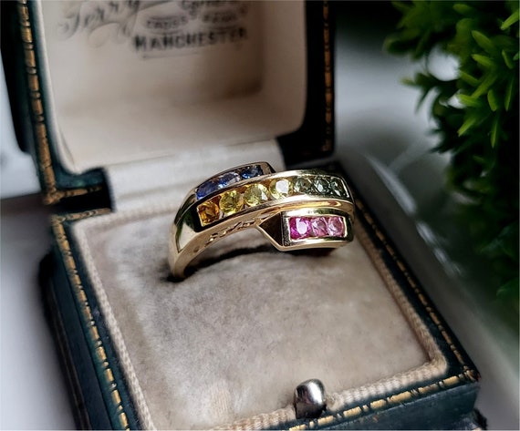STUNNING Vintage 9ct Gold Multi Gemstone Ring. RESIZING AVAILABLE! 9ct Gold Ring. Gold emerald Ring. Vintage Yellow Sapphire Ring (Ref00N
