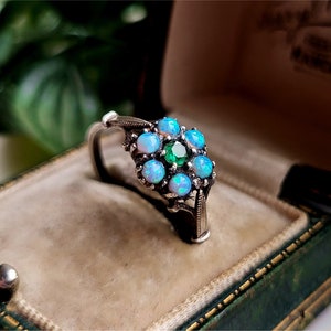 INCREDIBLE Vintage Sterling Silver Opal Emerald Cluster Ring. RESIZING AVAILABLE Vintage Silver Ring. Vintage Silver Emerald Ring  [Ref00]