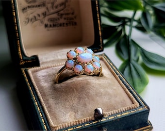 STUNNING Vinage 9ct Gold Opal Cluster Ring, STATEMENT Ring, Packed FULL of Opals, Vintage 9ct Gold Opal Ring, Gold Opal Rings, [Ref00js2]