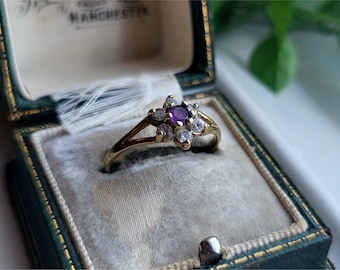 MOOIE vintage 9 kt gouden amethist witte zirkonia ring. 9 kt gouden amethist clusterring LAYAWAY en FORMAAT WIJZIGEN beschikbaar! [Ref00a]