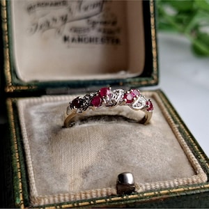 1970s Vintage 9ct Gold Ruby Diamond Ring. RESIZING AVAiLABLE! DiAMONDS! 9ct Gold Diamond Ring. 9ct Gold Ruby Ring. [ref0E]