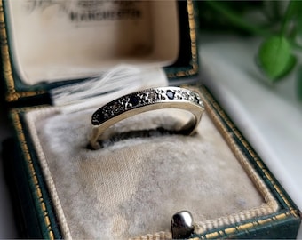 STUNNING 1990s Vintage 9ct Gold Sapphire Diamond Eternity Ring. 3 DiAMONDS! RESIZING AVAiLABLE 9ct Gold Sapphire Ring [Ref00js3]