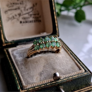 INCREDIBLE Vintage 9ct Gold Emerald Ring. FREE RESIZING 9ct Gold Emerald Ring. Gold Emerald Ring. Vintage Emerald Ring (Ref00P)